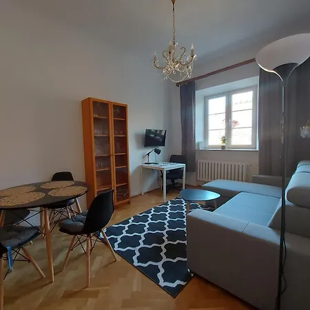 شقة Warsaw Holiday Apartment وارسو