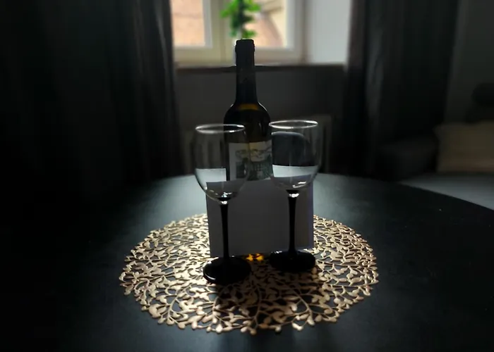 Warsaw Holiday Apartment *